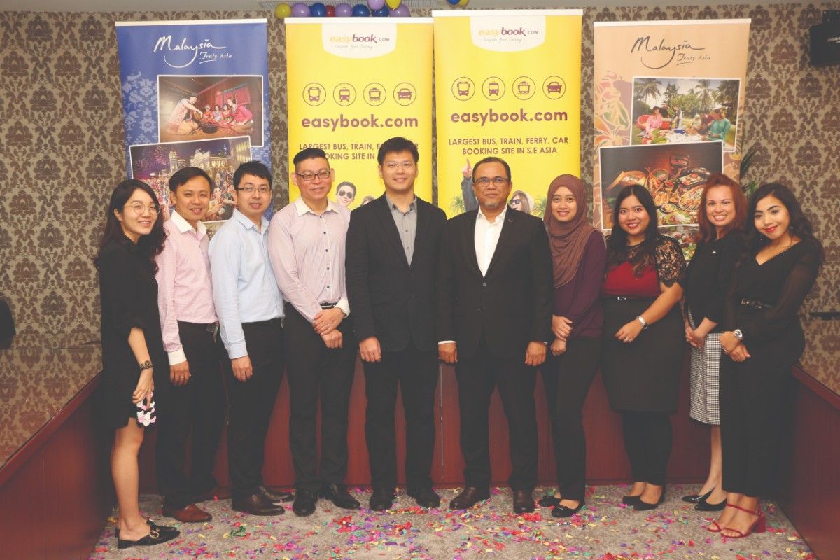 EasyBook 190311 EasyBook 190311